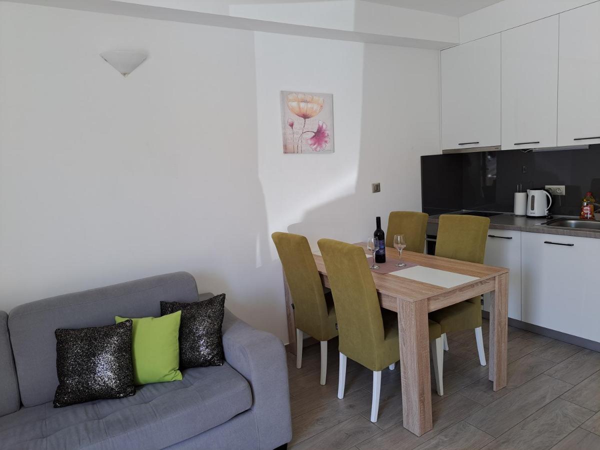 Apartments Sisevic - Comfort Apartments With Balconies And Sea View Slano Exteriér fotografie