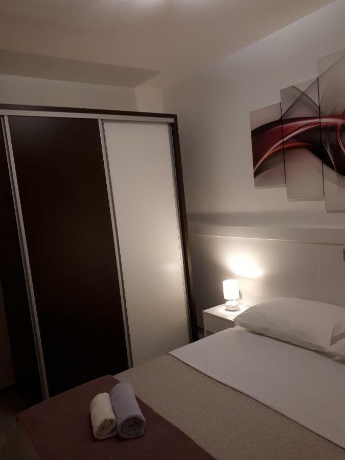 Apartments Sisevic - Comfort Apartments With Balconies And Sea View Slano Exteriér fotografie
